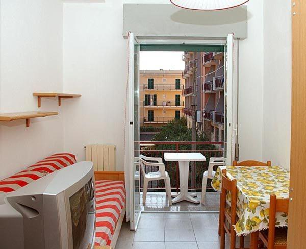 Hotel Minerva Pietra Ligure Rum bild